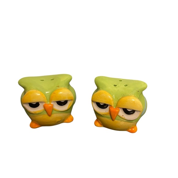 Unbranded Other - Vintage Owl Salt and Pepper Shakers Green Yellow Ceramic Bird Set